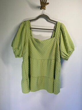 NEW Heyson Textured Green Puff Sleeve Babydoll Top 1XL Polyester Blend Lightweig